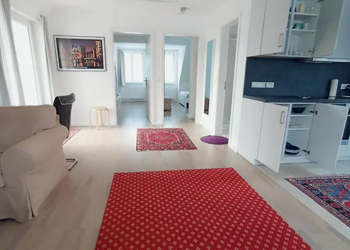 Peaceful Apartment-3 Zi, Loggia & Garden In Blankenese Hamburg